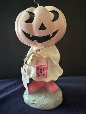Goblin & Ghoul Pink Pumpkin Girl Trick or Treat Halloween Whimsical Resin NWT